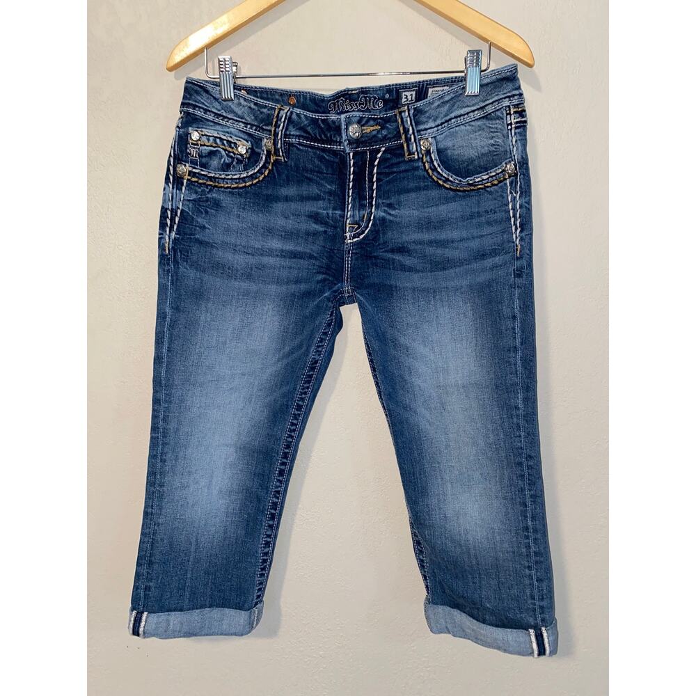 Miss Me Signature Cuffed Thick Stitch Capri SZ 31